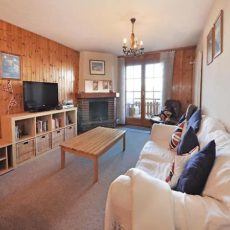 With Fireplace 06 Appartement *