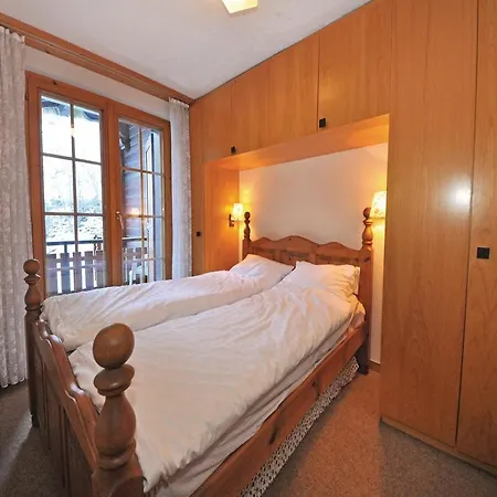 With Fireplace 06 Appartement